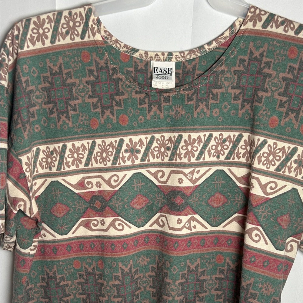 Green and Cream Aztec-Print Short Sleeve Tee